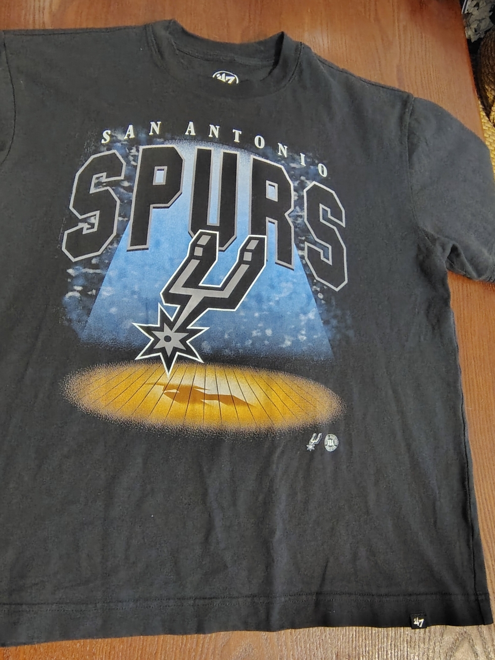 47 Men's San Antonio Spurs Black T-Shirt large